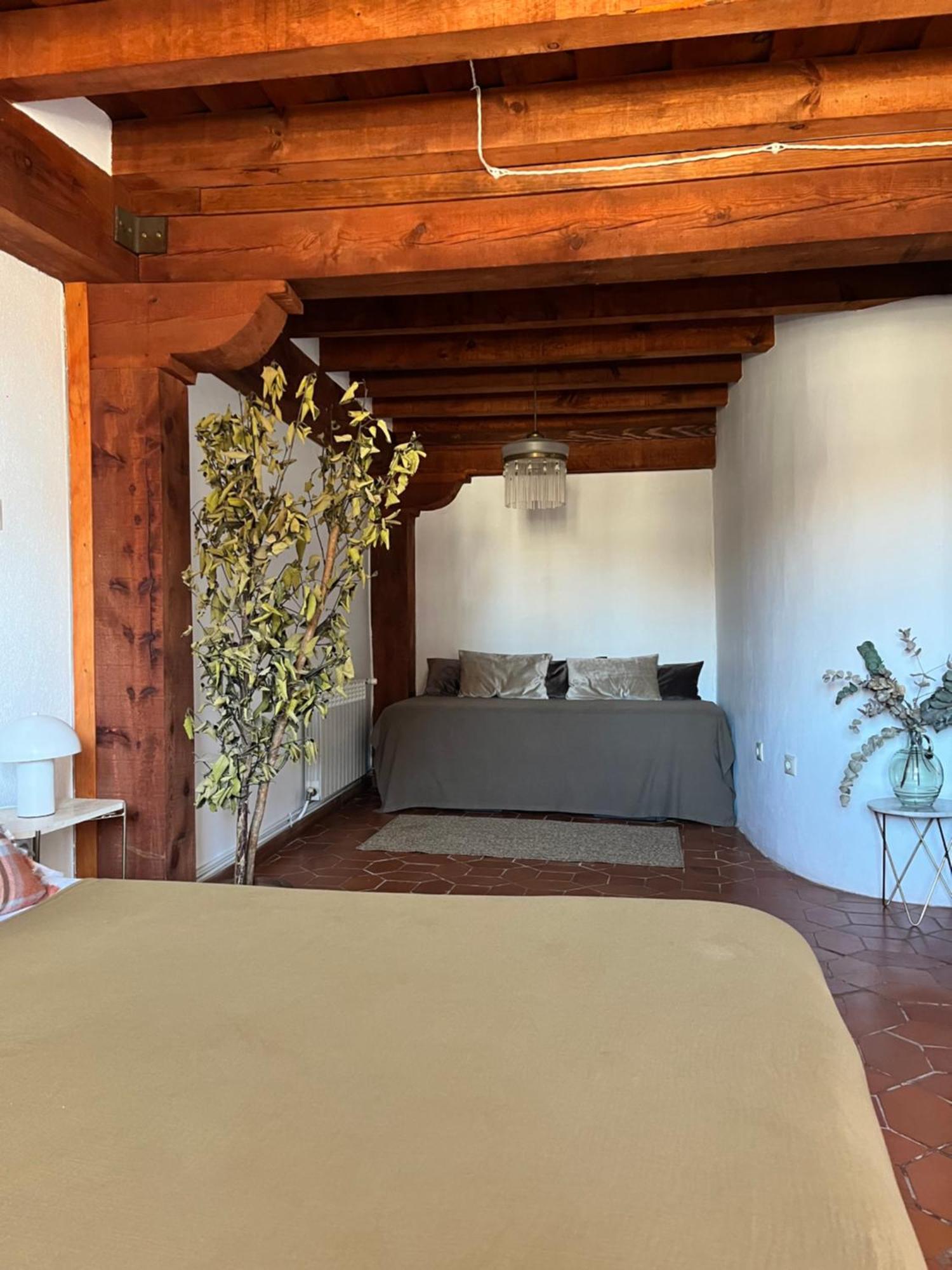 La Princesa Llorona Casa Rural Chillaron Del Rey Exterior photo